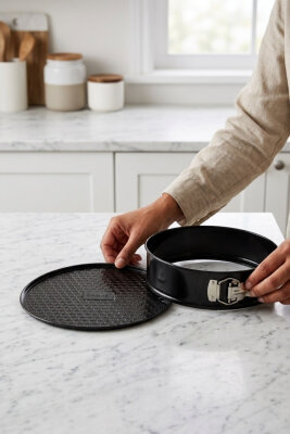 Cooker 24 cm Kelepçeli Kek Kalıbı CKR3564 - 9