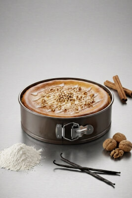Cooker 24 cm Kelepçeli Kek Kalıbı CKR3564 - 15