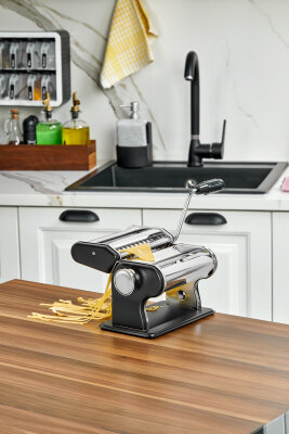 Cooker 3 Fonksiyonlu Hamur Erişte Makarna Kesme Makinesi Siyah CKR3845 - 2