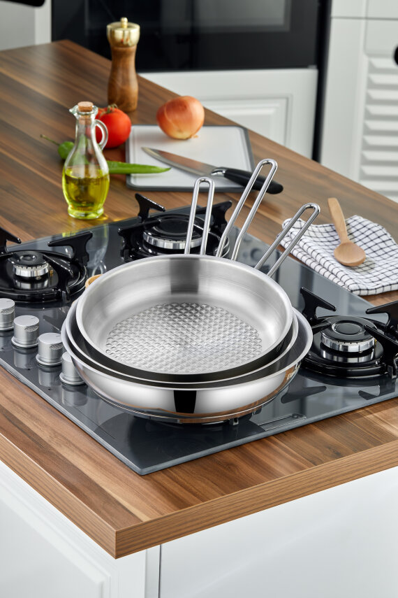 Cooker 3'Lü Lara 24-26-28 Cm Paslanmaz Çelik İndüksiyon Uyumlu Tava Seti - 2